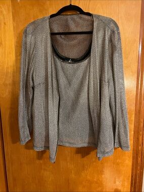 Lightweight Open-Front Cardigan & Tank Set in Heathered Gold Metallic fabric